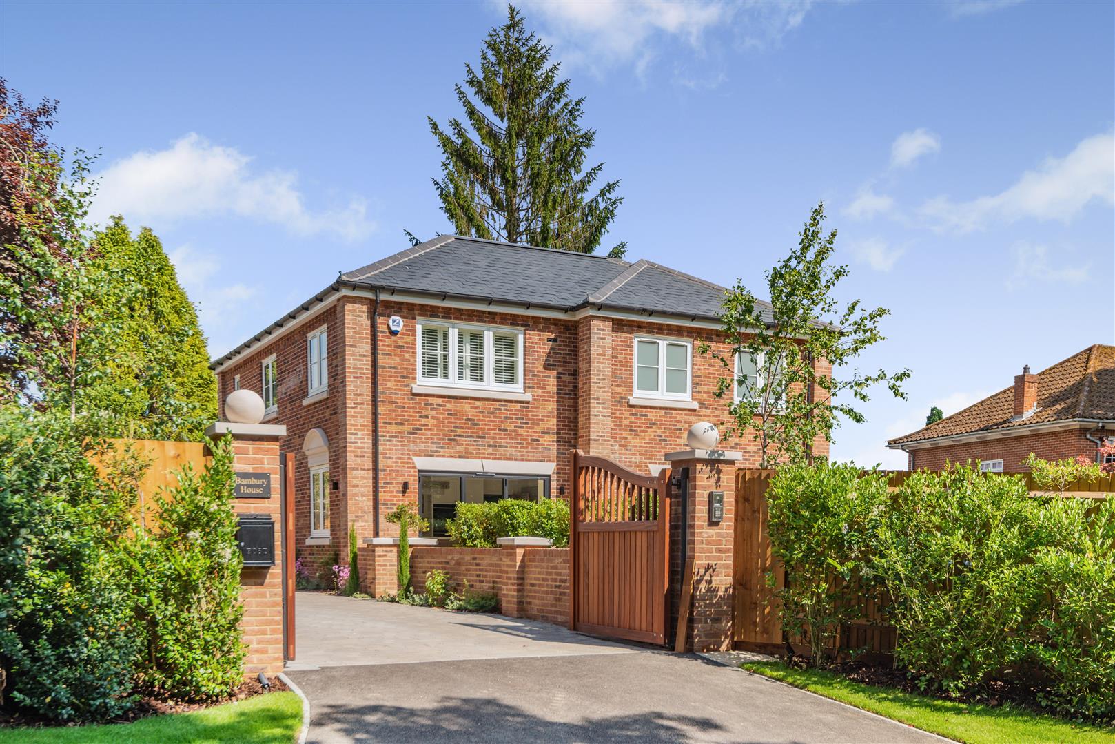 Coopers Hill Lane, Englefield Green, Egham